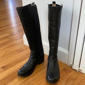 Frye tall boot in black. Size 7.